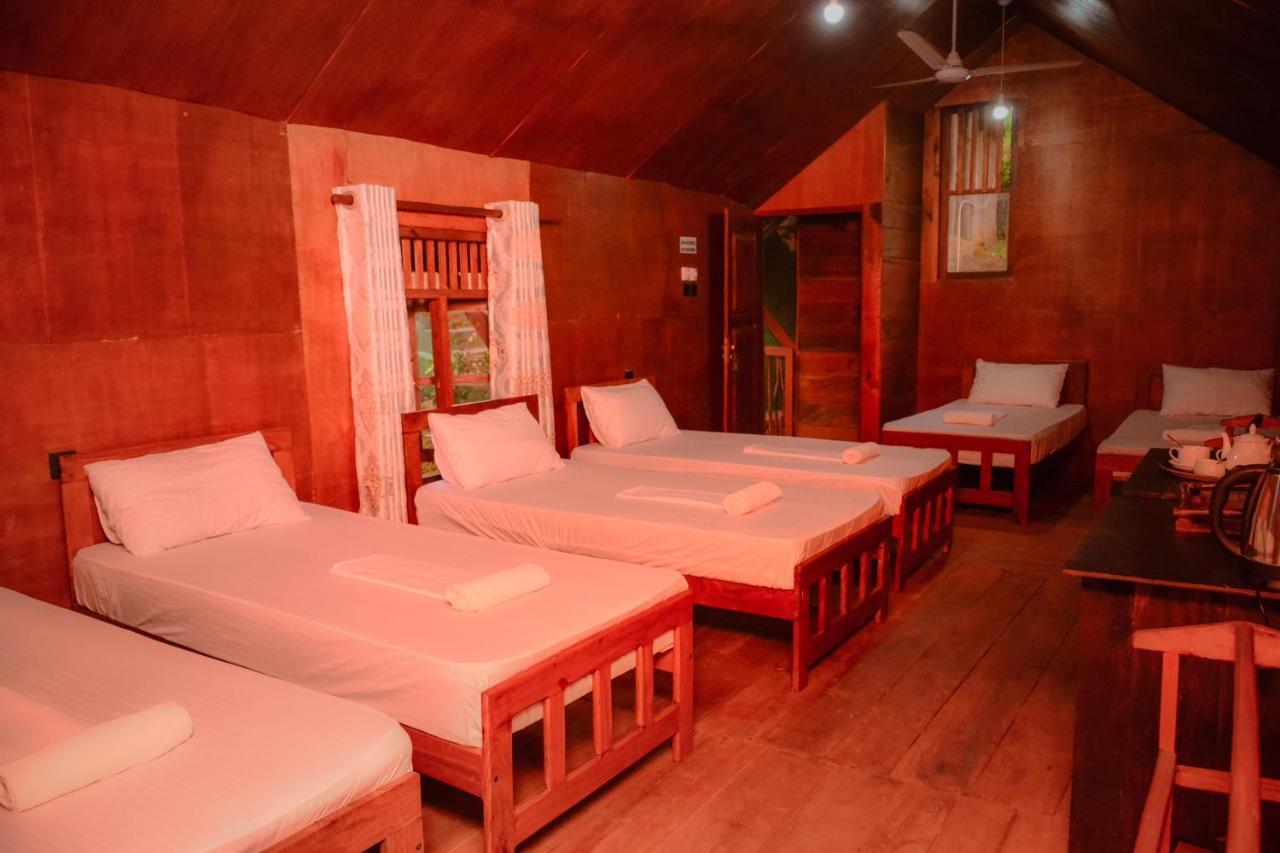 Cinnamon Village Sinharaja Deniyaya Ngoại thất bức ảnh