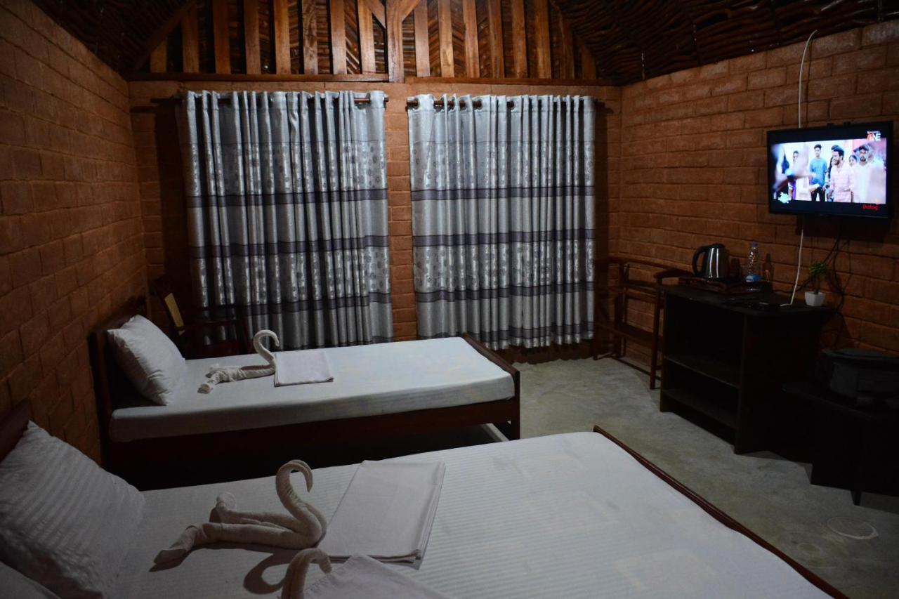 Cinnamon Village Sinharaja Deniyaya Ngoại thất bức ảnh