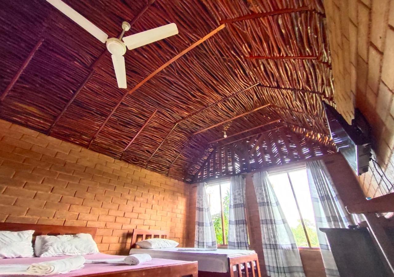 Cinnamon Village Sinharaja Deniyaya Ngoại thất bức ảnh
