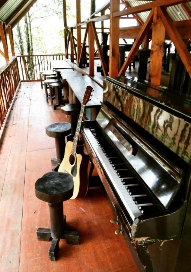 Cinnamon Village Sinharaja Deniyaya Ngoại thất bức ảnh