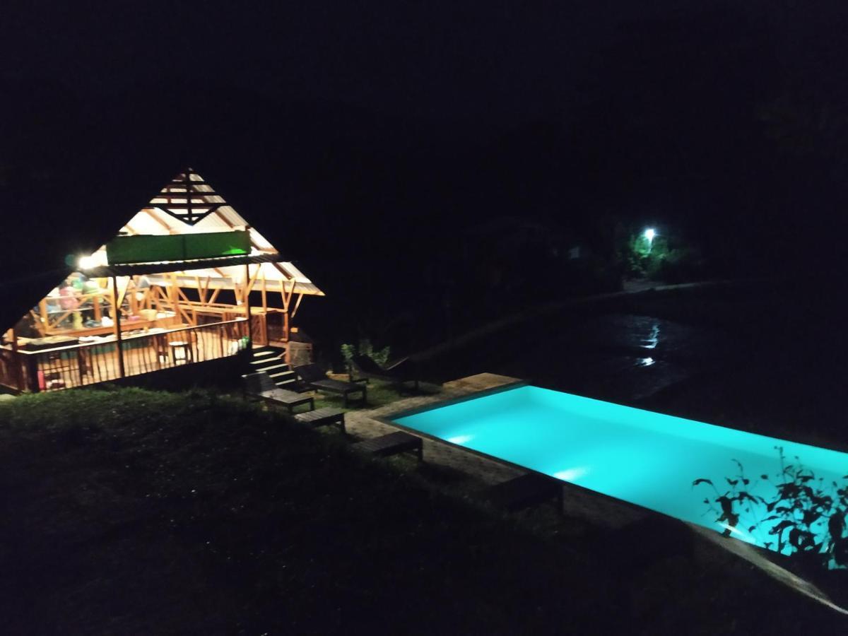 Cinnamon Village Sinharaja Deniyaya Ngoại thất bức ảnh